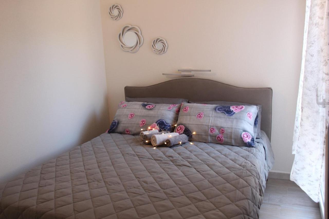 Casa Della Luna บูโดนี ภายนอก รูปภาพ