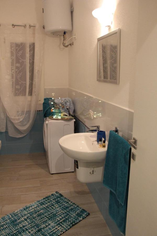 Casa Della Luna บูโดนี ภายนอก รูปภาพ